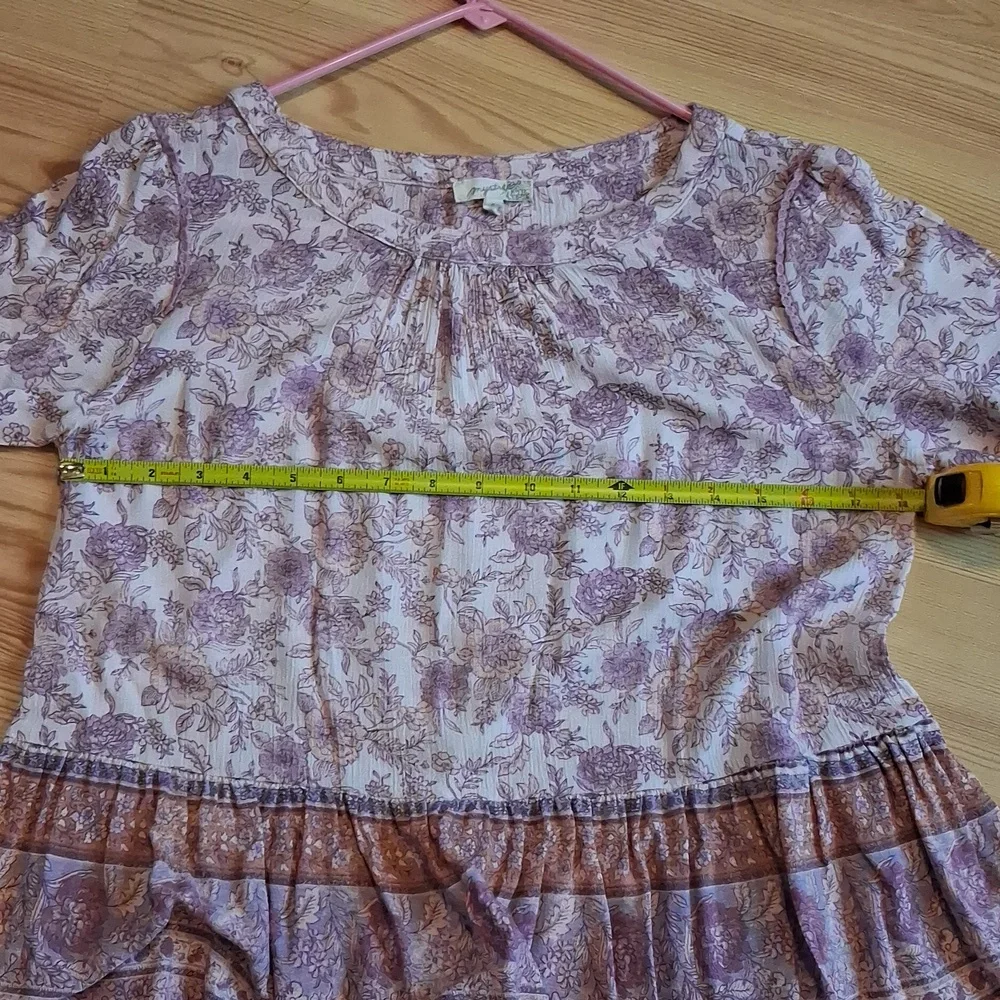 Mystree Blush Floral Top - Picture 6 of 7